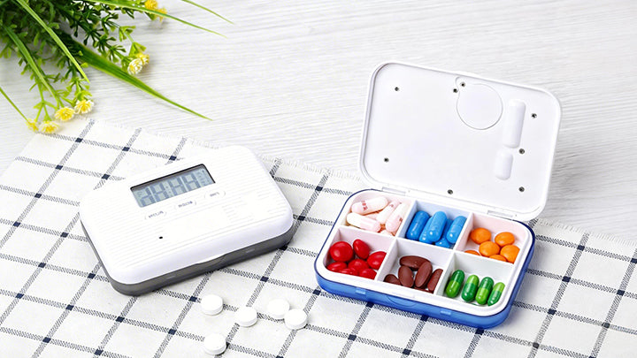 Best Smart Pillbox for Alzheimer’s Care: Complete Buying Guide | Pines