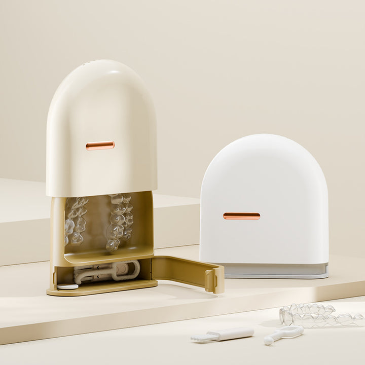 Retainer Case - Easy-Clean Slide-Out Storage - Pines