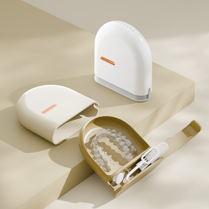 Retainer Case - Easy-Clean Slide-Out Storage - Pines