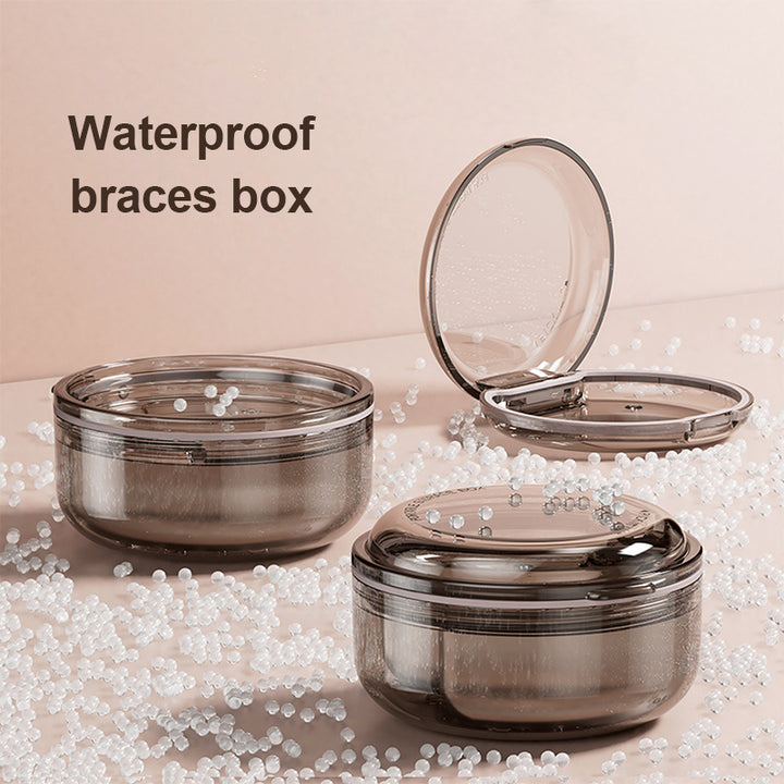 Braces Box Set for Retainers - Cleaning & Storage Solution | Pines