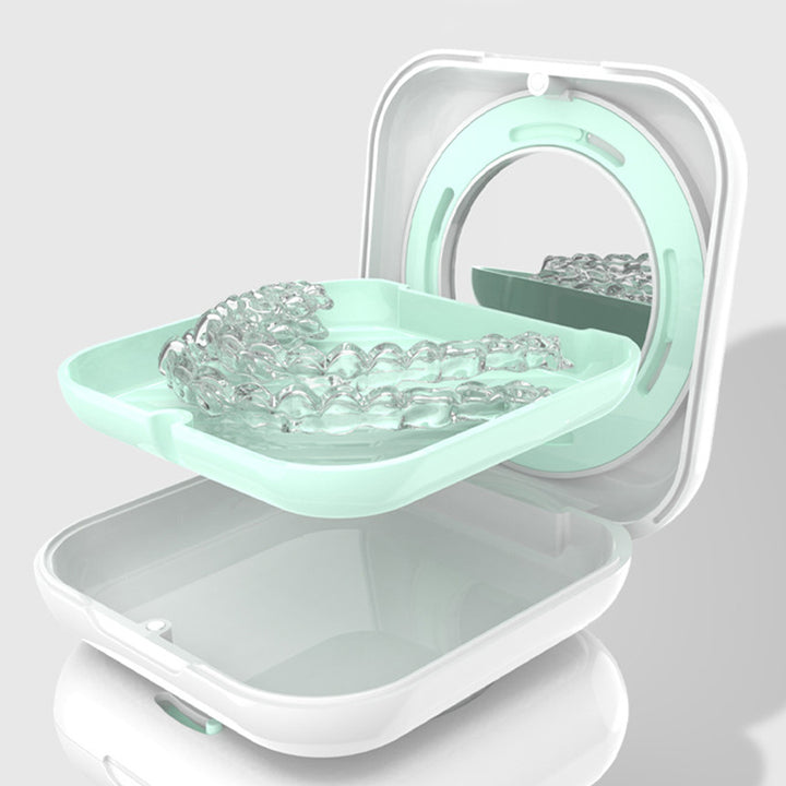 Retainer Case - Mirror | Portable | Ventilation - Pines