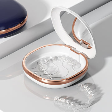 White Retainer Case Wholesale with Mirror